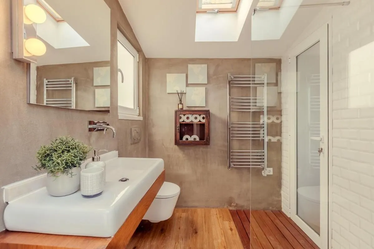 Lisbon Skylight - Estrela Apartment