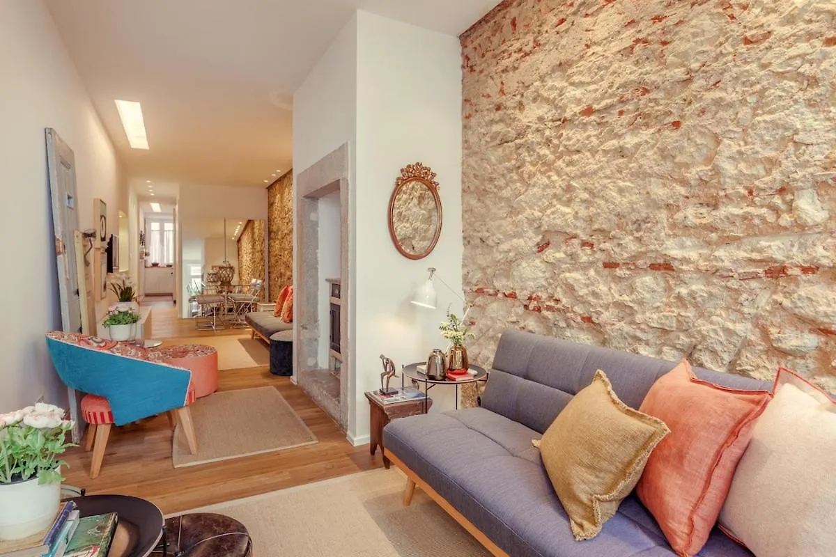 Lisbon Skylight - Estrela Apartment
